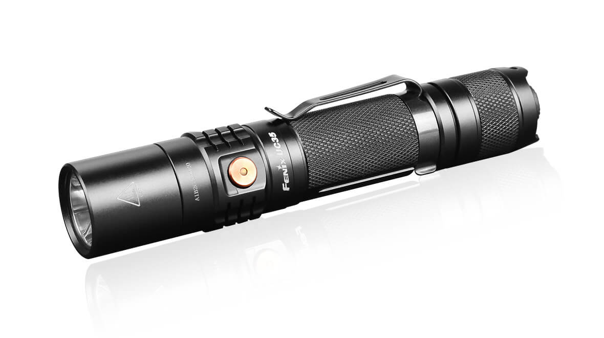 Nabíjecí led svítilna Fenix UC35 XP-L