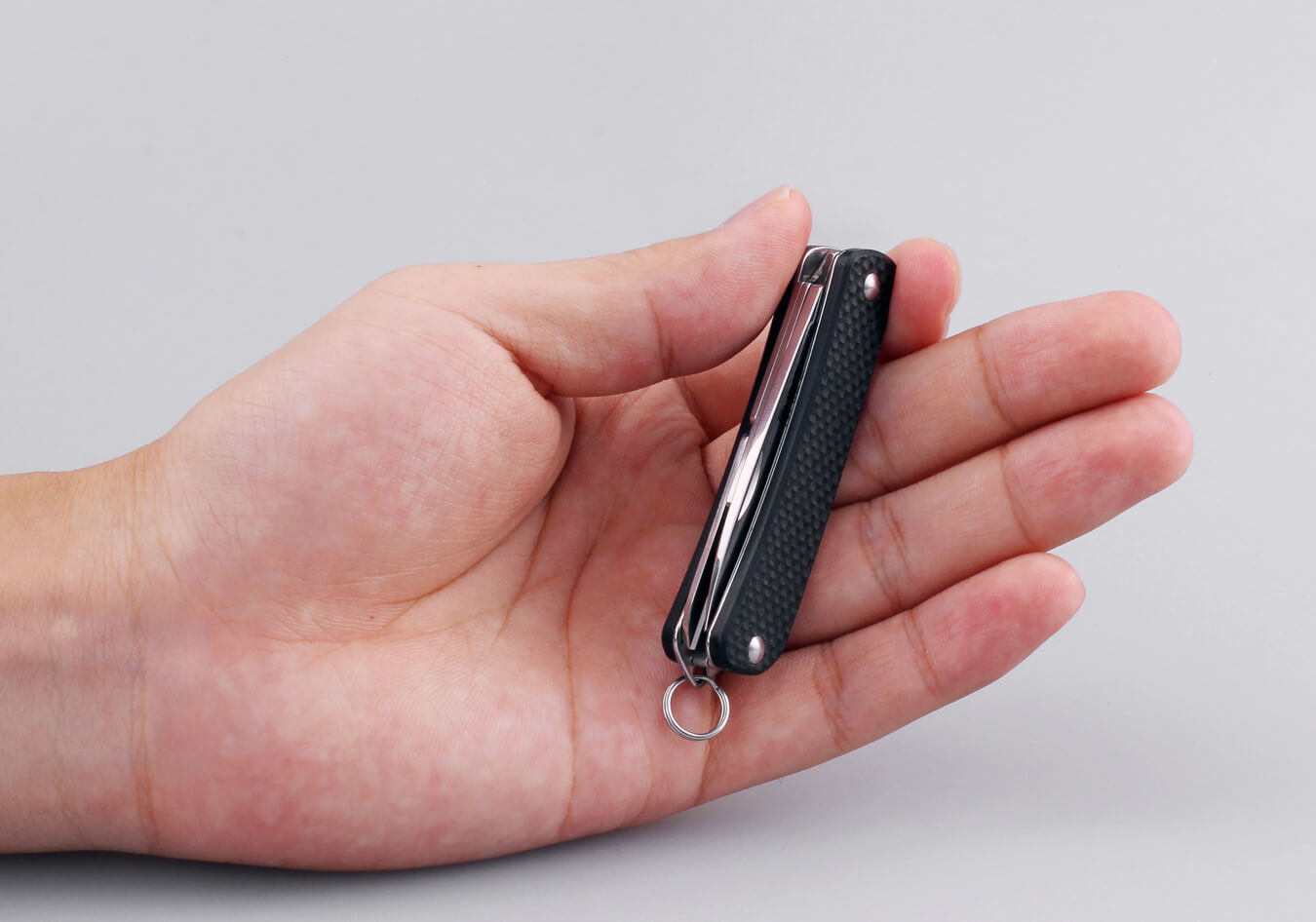 Malý kapesní zavírací nůž Ruike S22