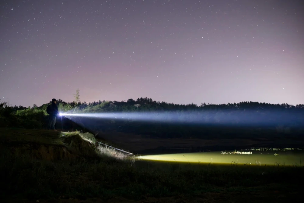 Led svítilna Olight Baton Turbo černá